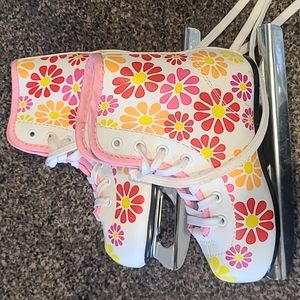 American Athletic double blade ice skate